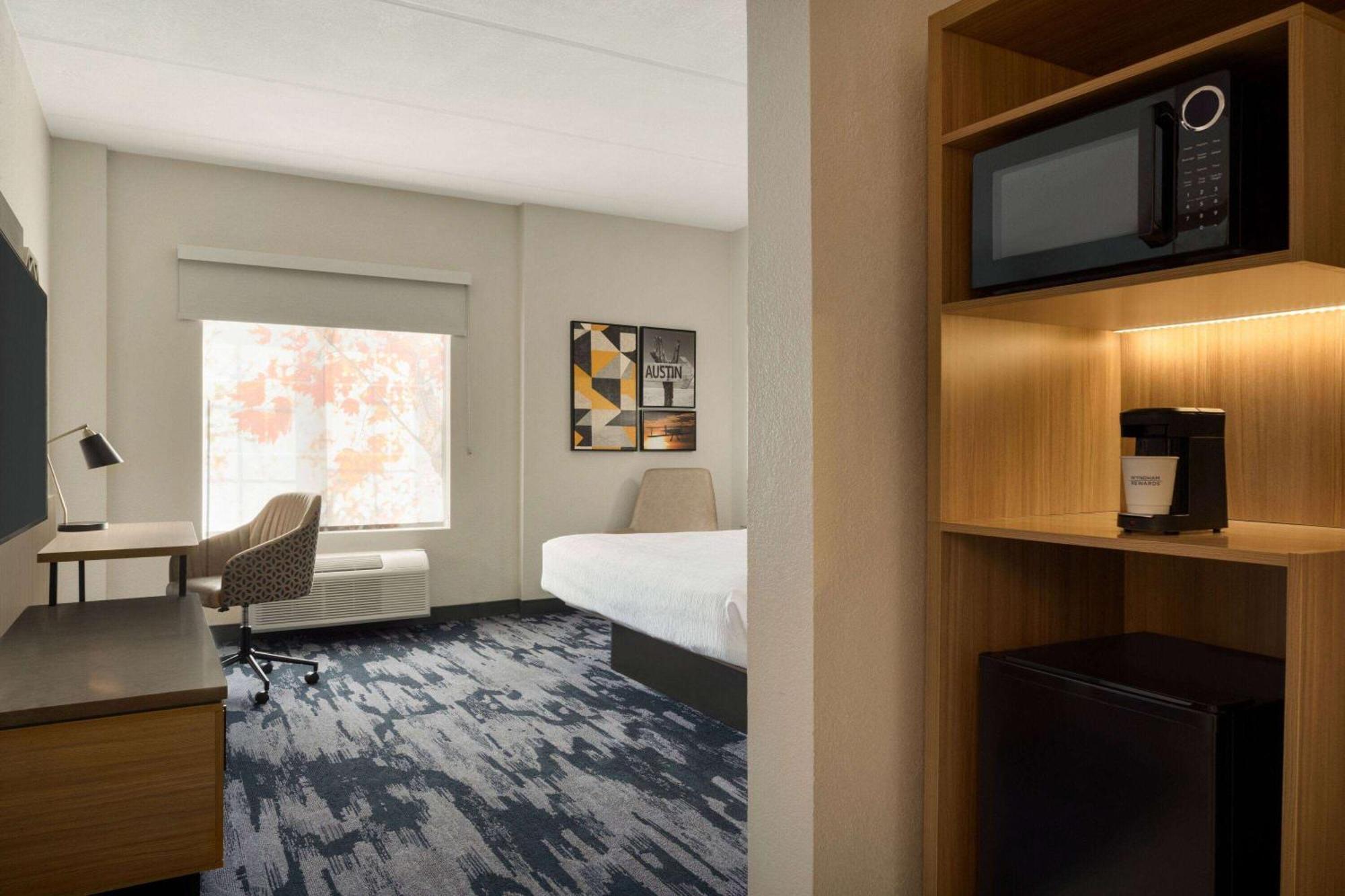 Hotel La Quinta By Wyndham Austin Southwest Esterno foto